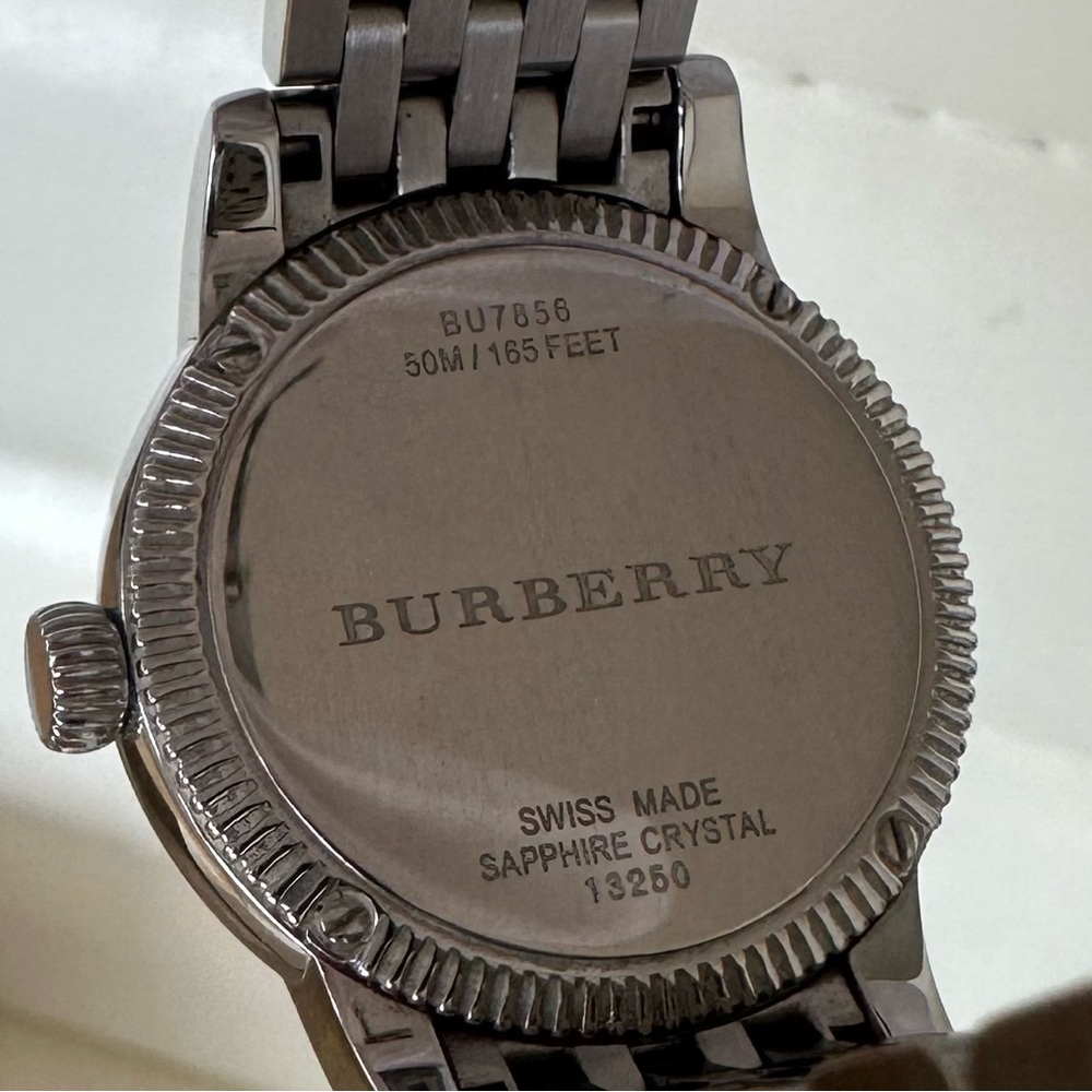 Authentic Burberry White Stainless Steel The Utilitarian BU7856 Ladies watch - Picture 4 of 5
